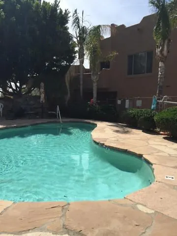 Villa 3 En Bedrooms!! Spacious 2-story Townhome With Pool And + 2-car Garage Mesa