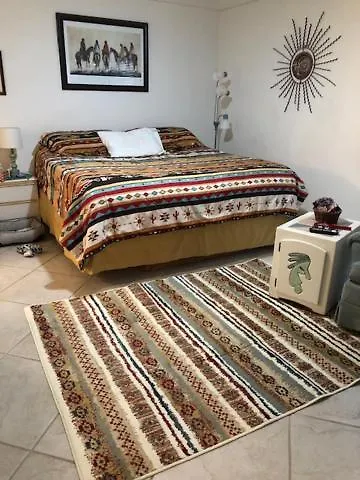 3 En Bedrooms!! Spacious 2-story Townhome With Pool And + 2-car Garage Villa *