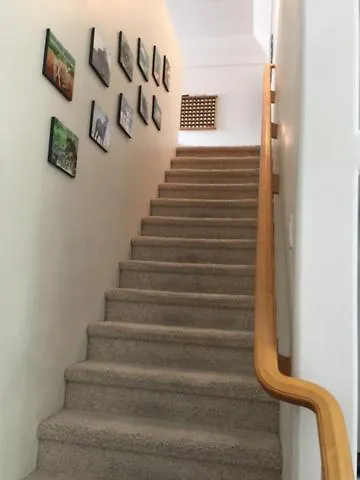 Villa 3 En Bedrooms!! Spacious 2-story Townhome With Pool And + 2-car Garage *